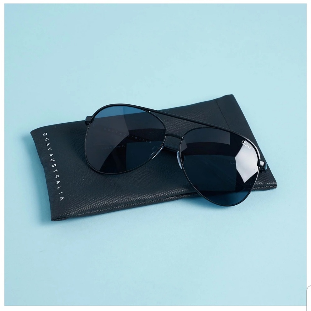NEW Quay Australia Vivienne Aviator Sunglasses